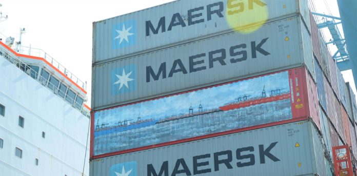 contenedores algeciras maersk scaled