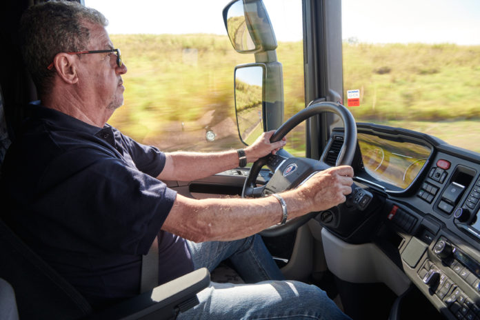 transportistas mayores de 65 años