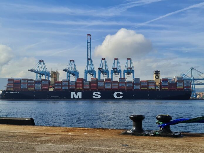 megabuque algeciras msc mariella